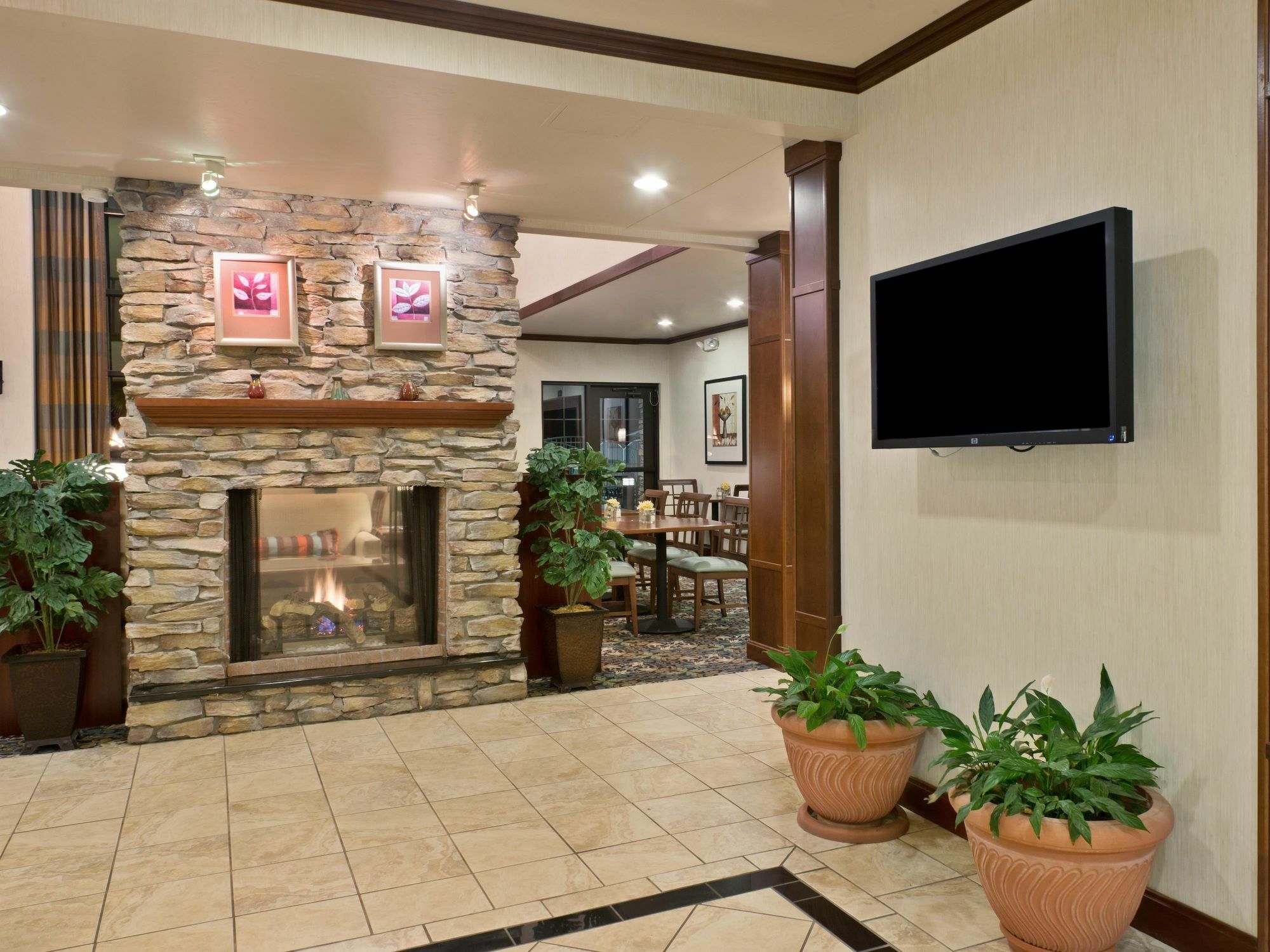 Staybridge Suites Tucson Airport By Ihg Bagian luar foto